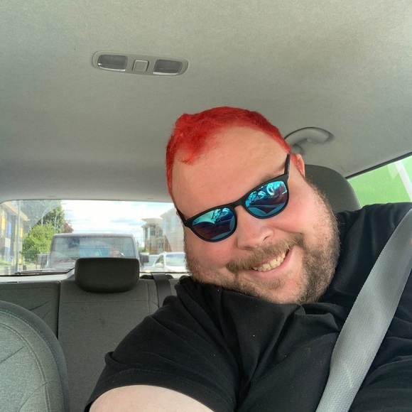 Meet your Posher, Daryl - Picture 1 of 1